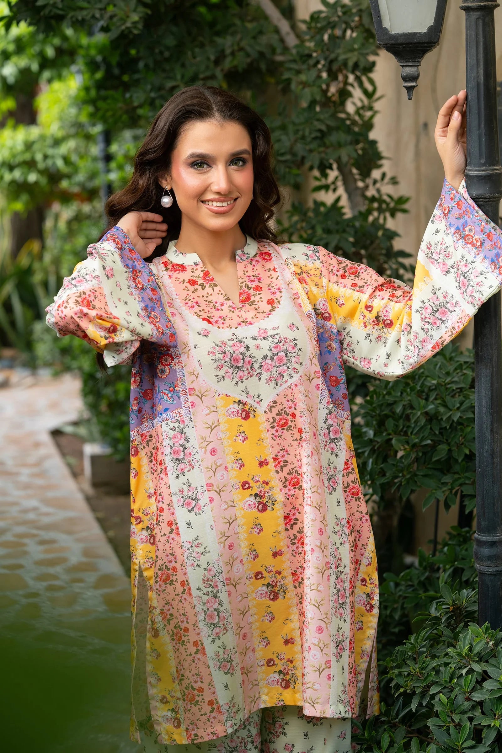Floral Poly-Cotton 2-Piece Suit
